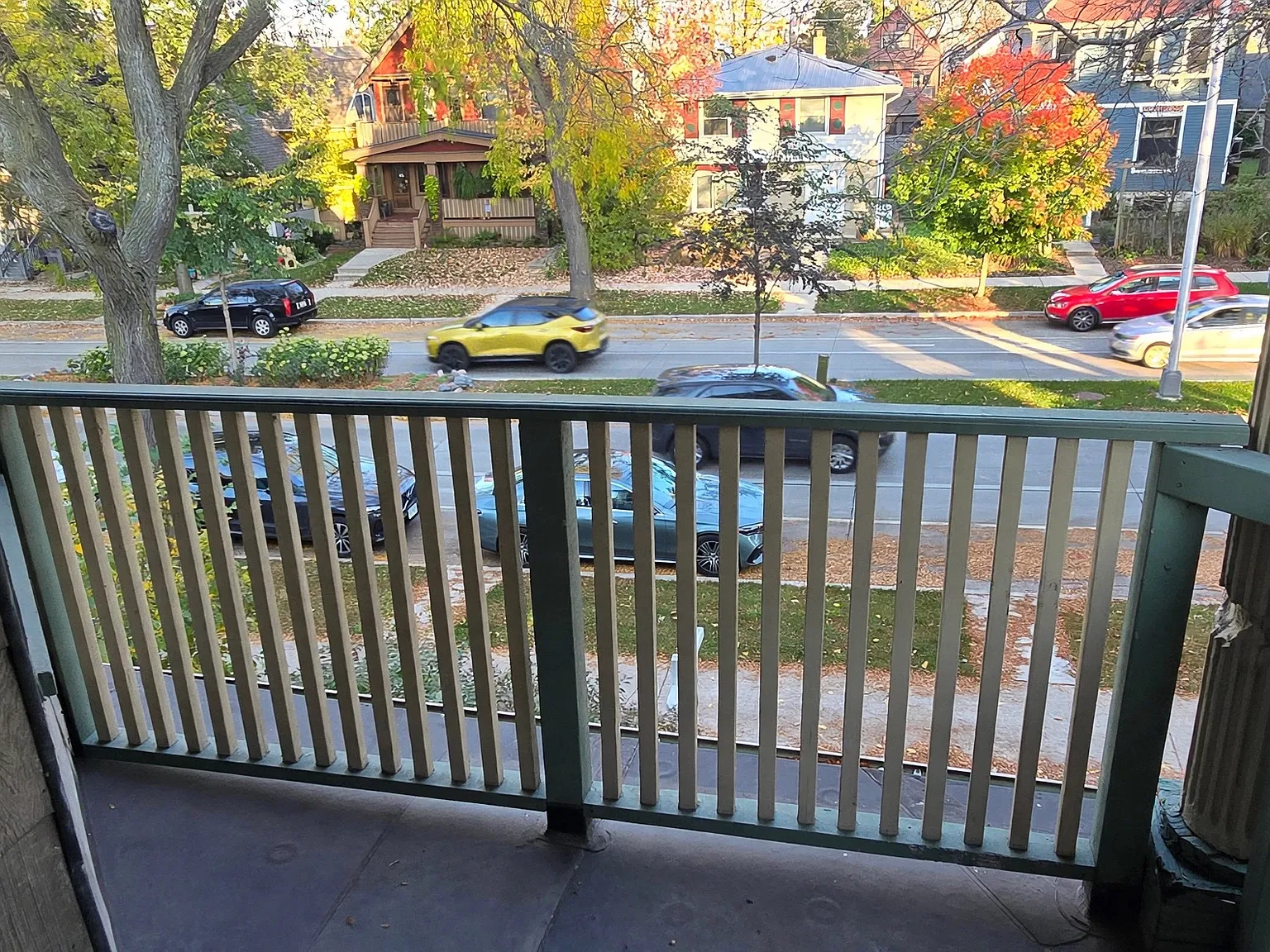 2 bed, 1000 sqft, $1,250 — Photo 2