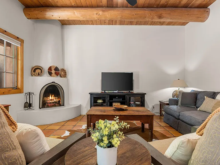 211 Rosario Blvd #5 — Photo 20