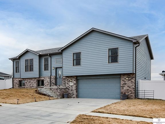4th image of 6600 Peonies Dr