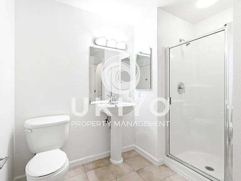 655 12th St #218 — Photo 28