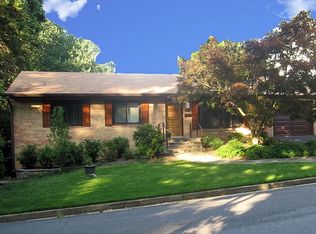 3725 N Vermont St, Arlington, VA 22207