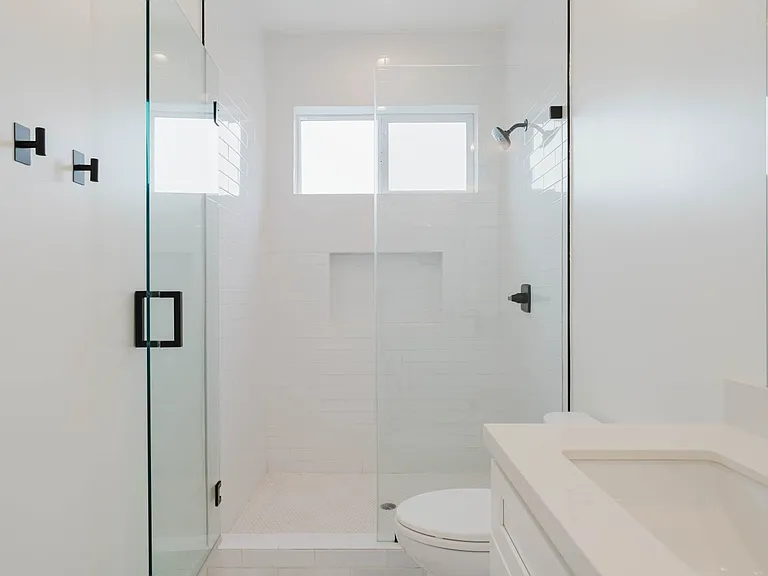 10853 Otsego St — Photo 26