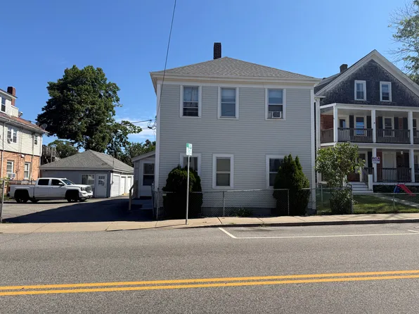 281 Court St Unit 2, Plymouth, MA 02360