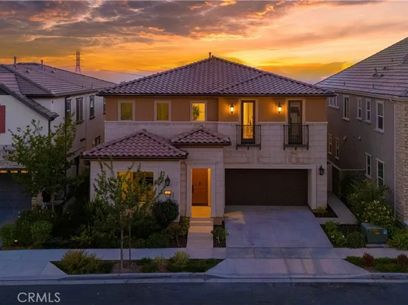 1186 Viejo Hills Dr, Lake Forest, CA 92610