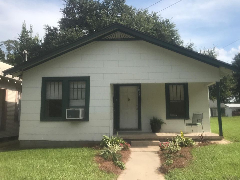 Cottage Duplex 