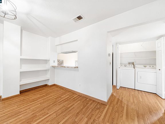 2nd image of 2055 Sierra Rd APT 106
