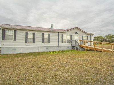 166 Davie Ln, Marion, TX, 78124