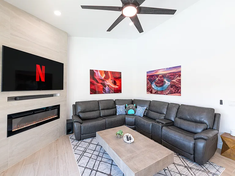 1710 E Queen Palm Dr — Photo 56