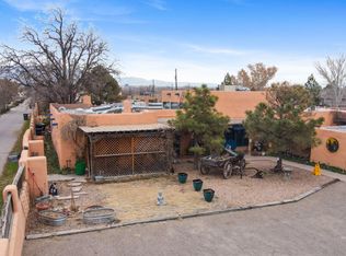 414 C De Baca Ln NW, Albuquerque, NM 87114