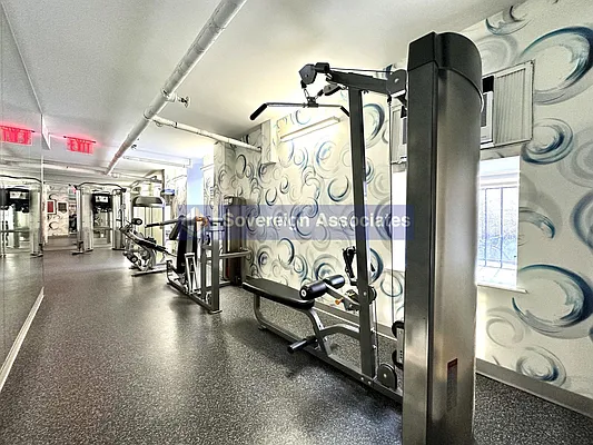 Rented by Sovereign Associates | media 20