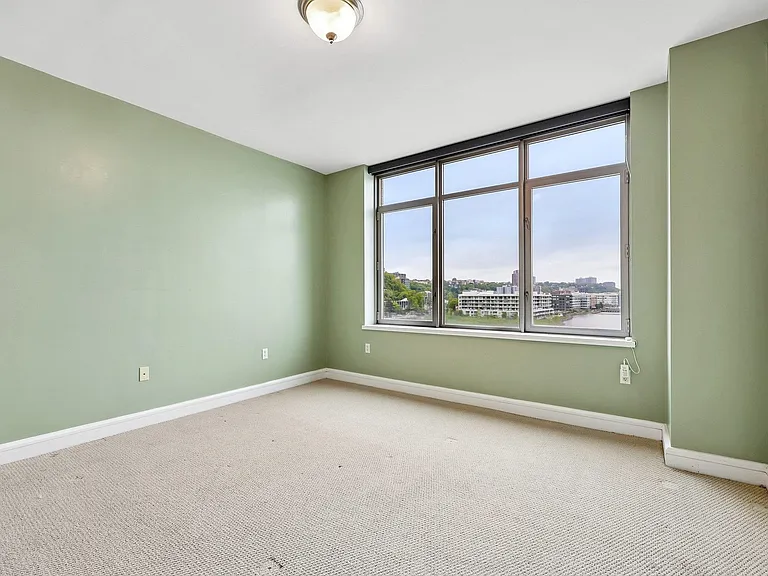 8100 River Rd #817 — Photo 18