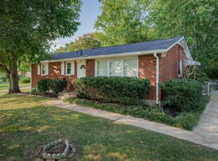 255 Bonnacroft Dr, Hermitage, TN 37076