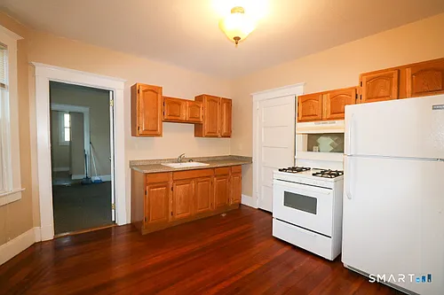 88 Riverview Ave Photo 1