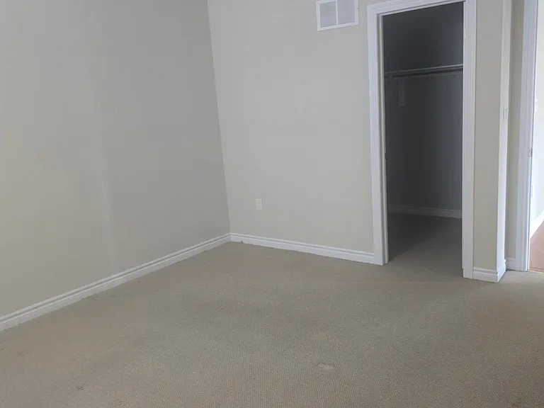 134 Springdale Dr — Photo 7