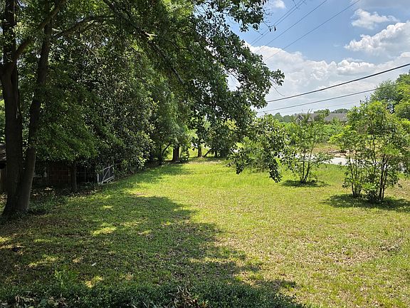 4th image of 3320 Rice Mill Rd