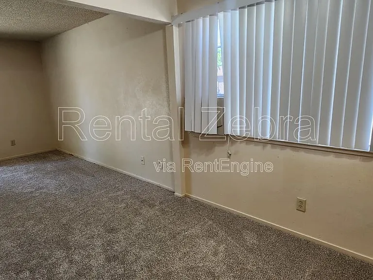 1836 Cheyenne Dr — Photo 3