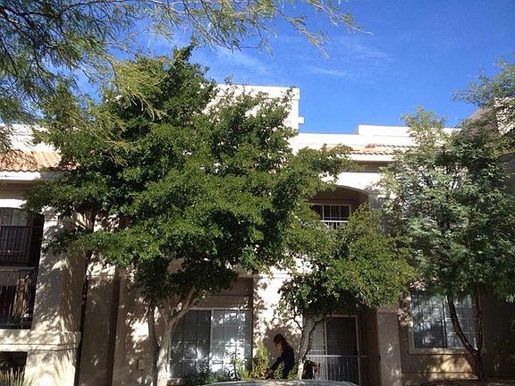 3rd image of 1500 E Pusch Wilderness Dr
