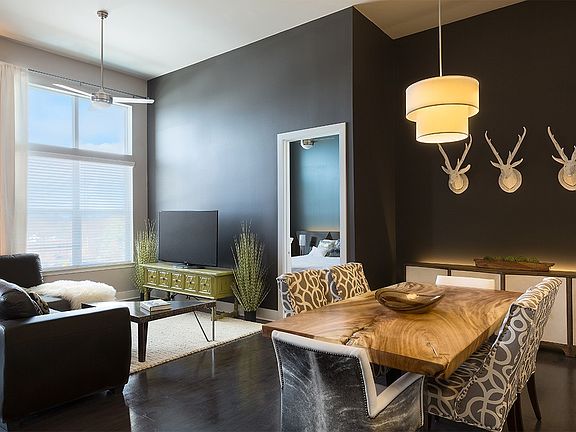 3rd image of 23220 Chagrin Blvd #357