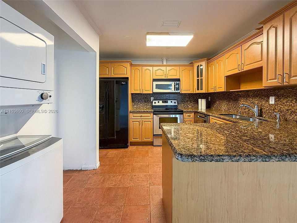 1st image of 6211 SW 116th Pl #1