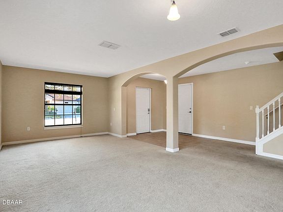 5th image of 100 Campanello Ct