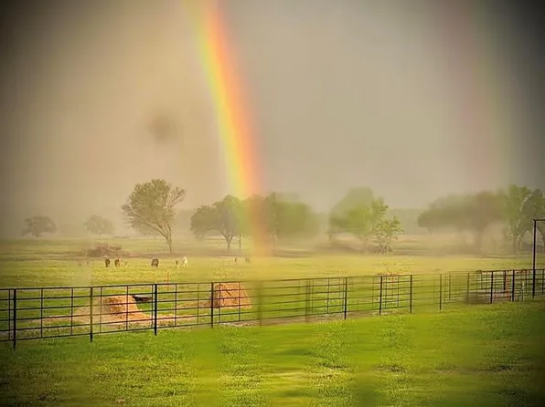 14570 Box Rd, Lexington, OK 73051