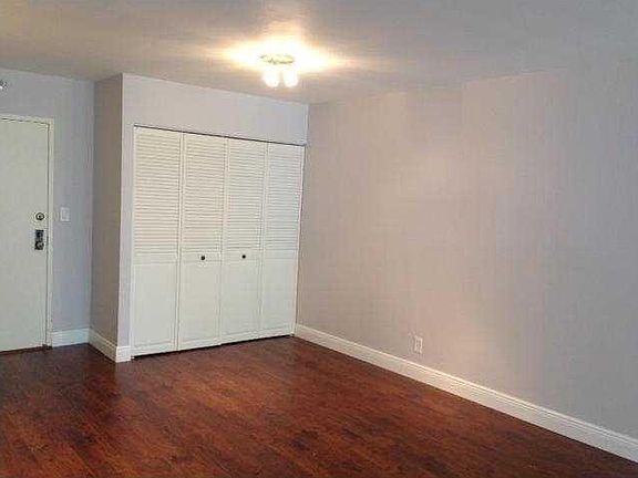 3rd image of 18151 NE 31st Ct #Penthouse 209