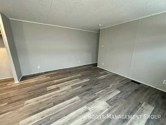 3rd image of 2088 E Empire Ave #79