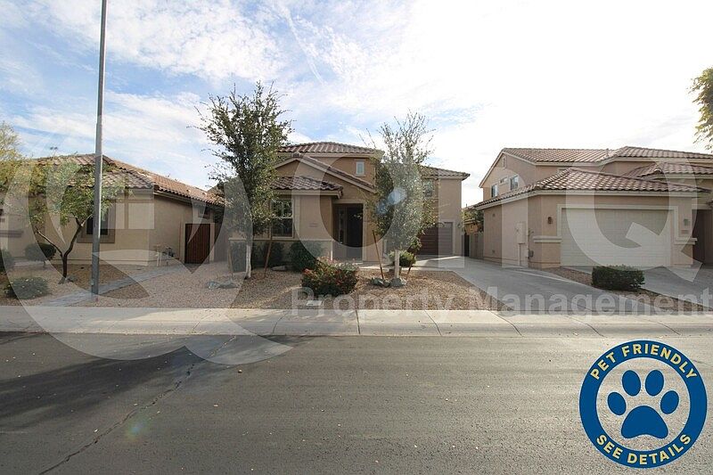 1st image of 1745 W Pelican Dr