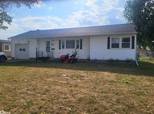 1807 S 5th St, Marshalltown, IA 50158