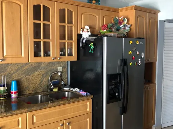 10355 NW 37th Ave, Miami, FL 33147