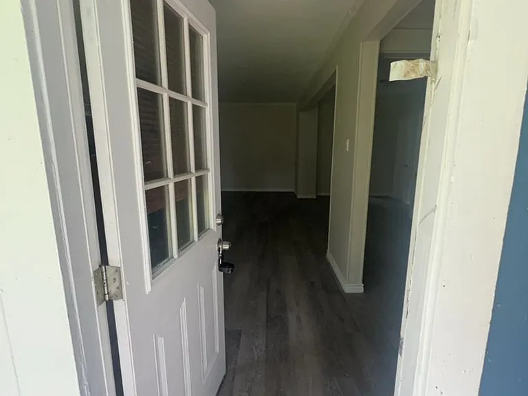 310 N Rock Island St — Photo 19