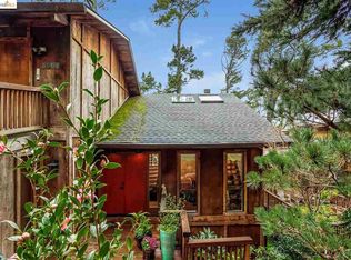 6991 Exeter Dr, Oakland, CA 94611