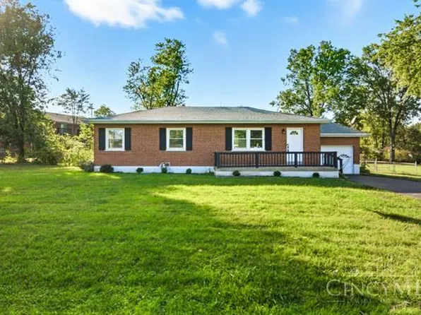 3927 Youngman Dr, Cincinnati, OH 45245