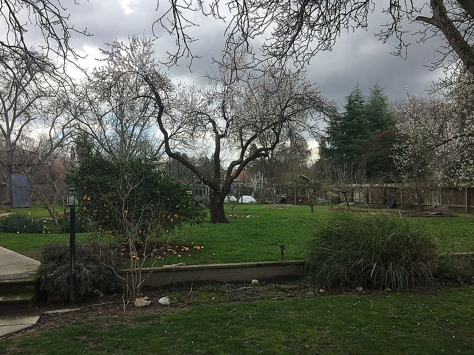 1st image of 2971 Redwood Ave