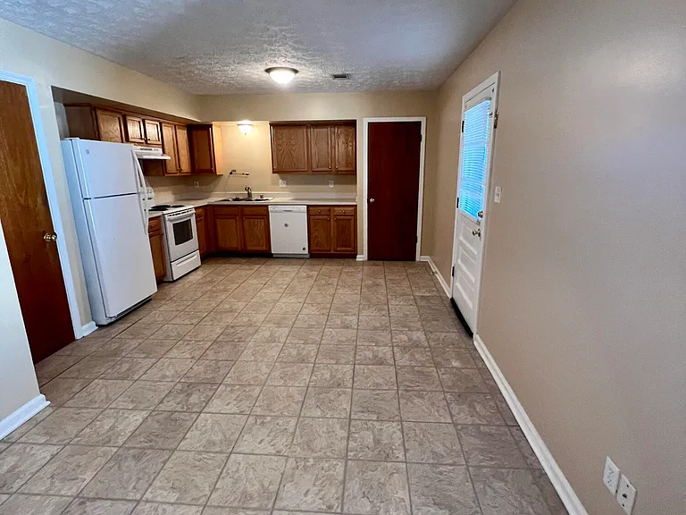 3327 Wood Valley Ct — Photo 11
