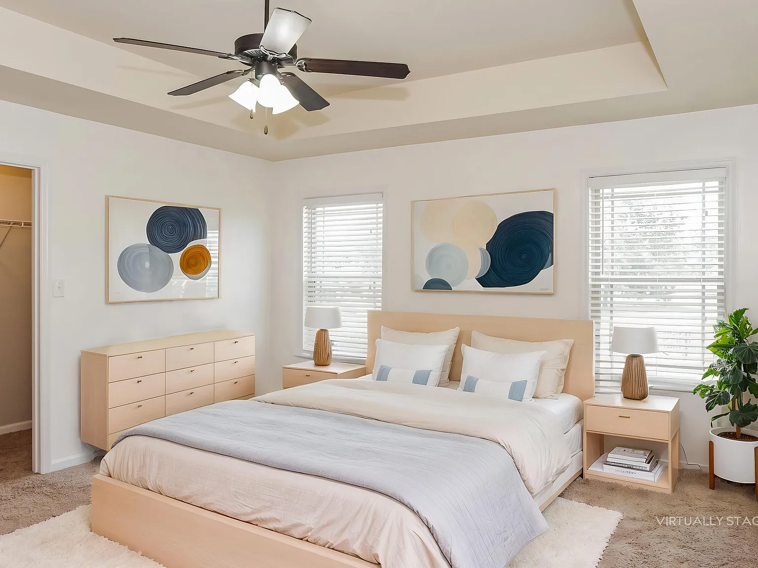 4 bed, 2.5 bath, 2095 sqft, $2,195 — Photo 3