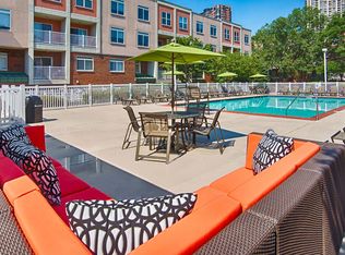 105 Light House Ter #1L116, Edgewater, NJ 07020