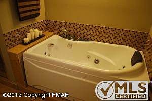 jacuzzi