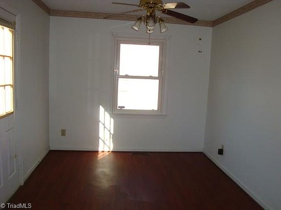 4th image of 818 Vance St