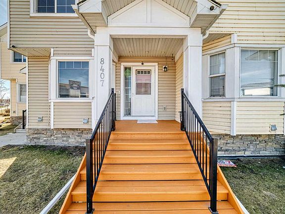 3rd image of 8407 Saddlebrook Dr NE