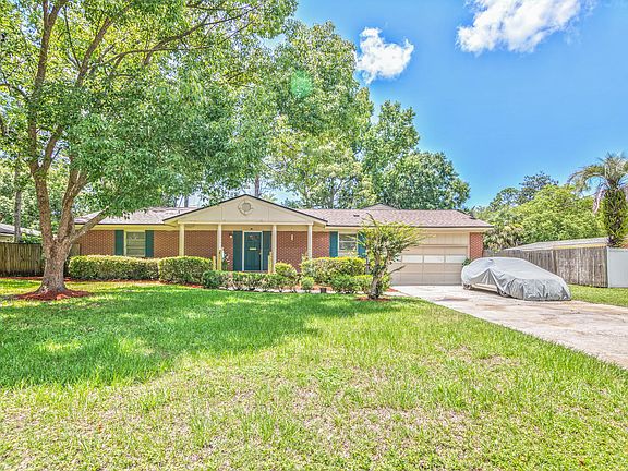 2nd image of 8414 San Martarro Dr E