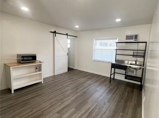 1015 SW 4th Ave #B, Fort Lauderdale, FL 33315