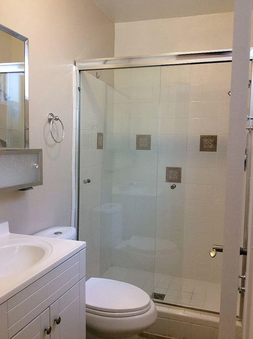 3 bed, 1300 sqft, $2,875 — Photo 3
