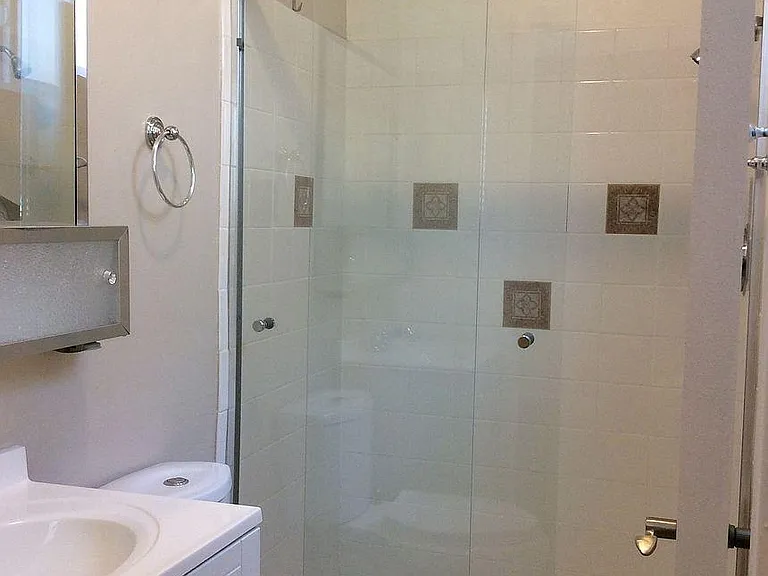 13833 Oxnard St #6 — Photo 3