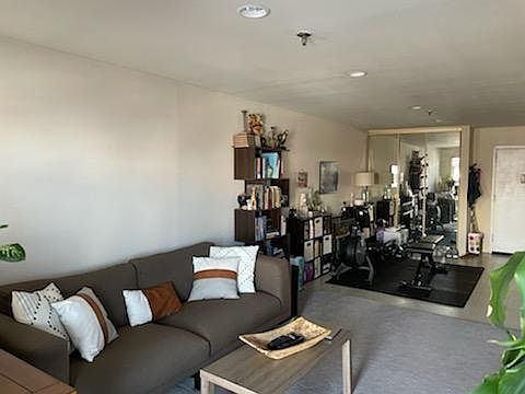 2nd image of 240 Orchard St #3F