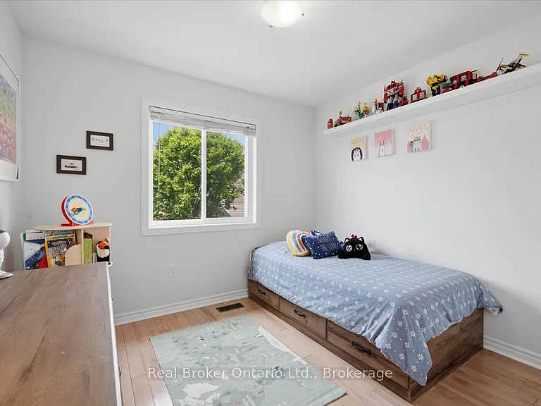 54 Laughland Ln — Photo 21