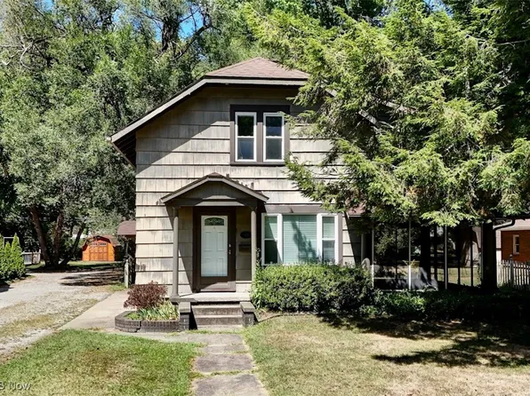 317 E 13th St, Dover, OH 44622