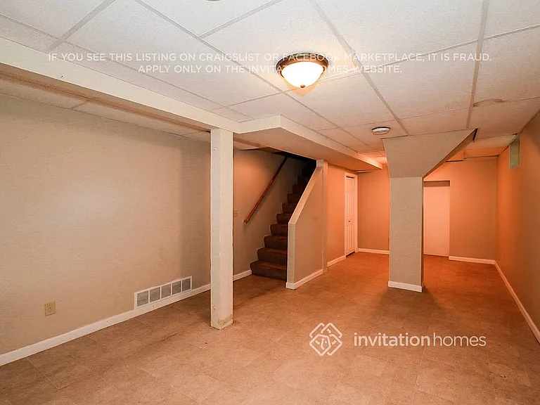 3940 3rd St NE — Photo 13