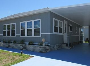 984 E Desirade Ave, Venice, FL 34285