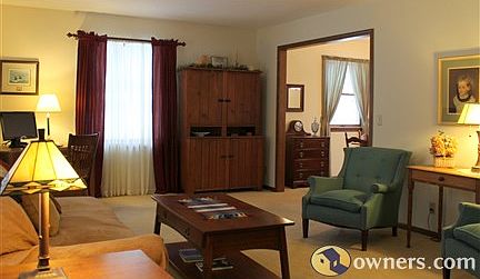Spacious living room